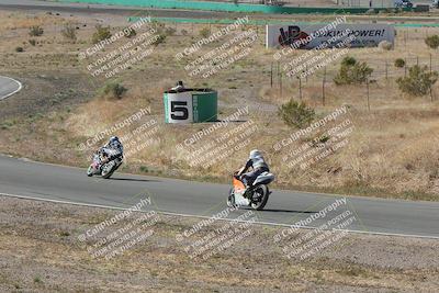 media/Apr-20-2025-AHRMA (Sun) [[393a79c373]]/Race/Group 11 early race/Turn 4b/